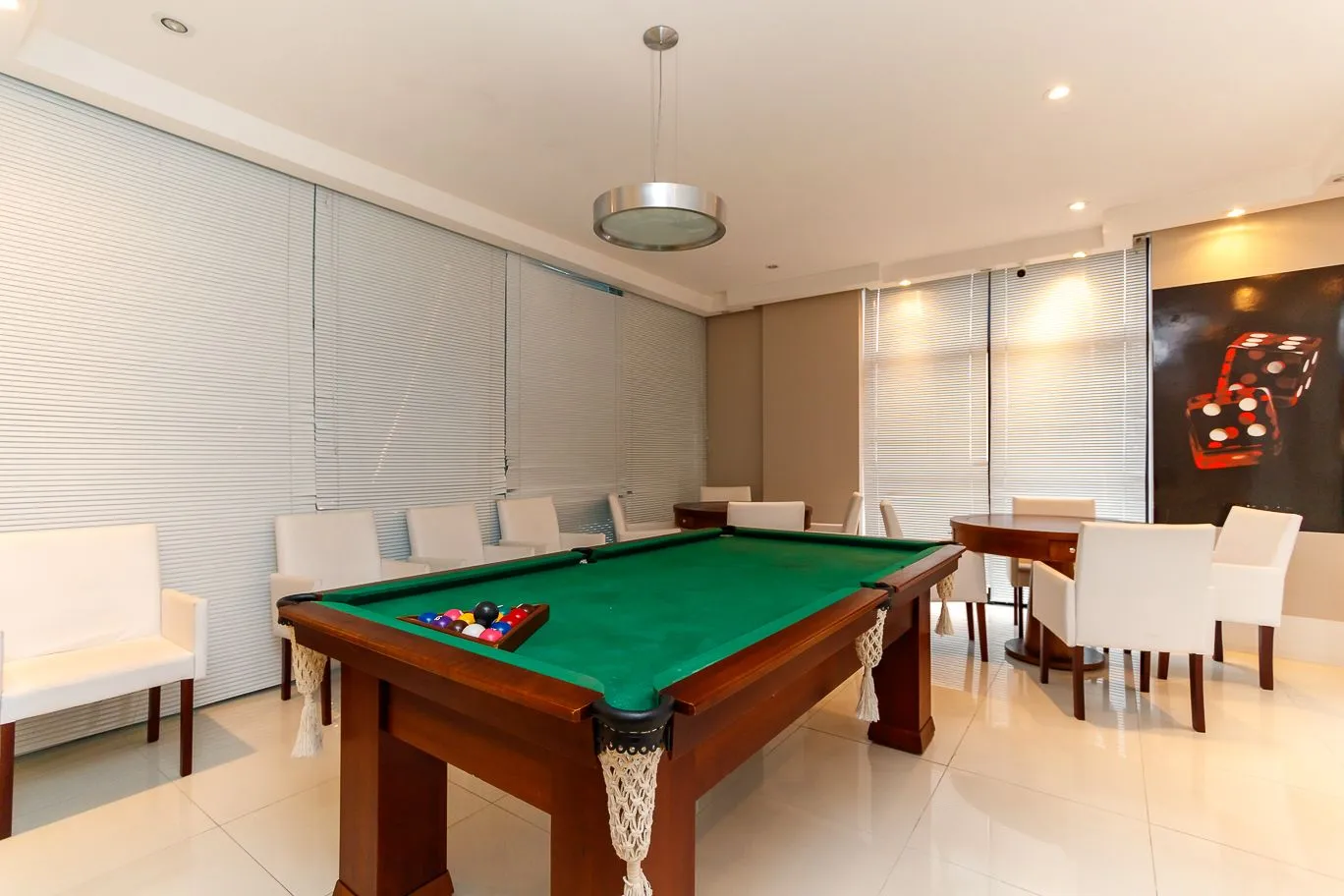 Furnished 1-bedroom apartment with balcony — photo 38