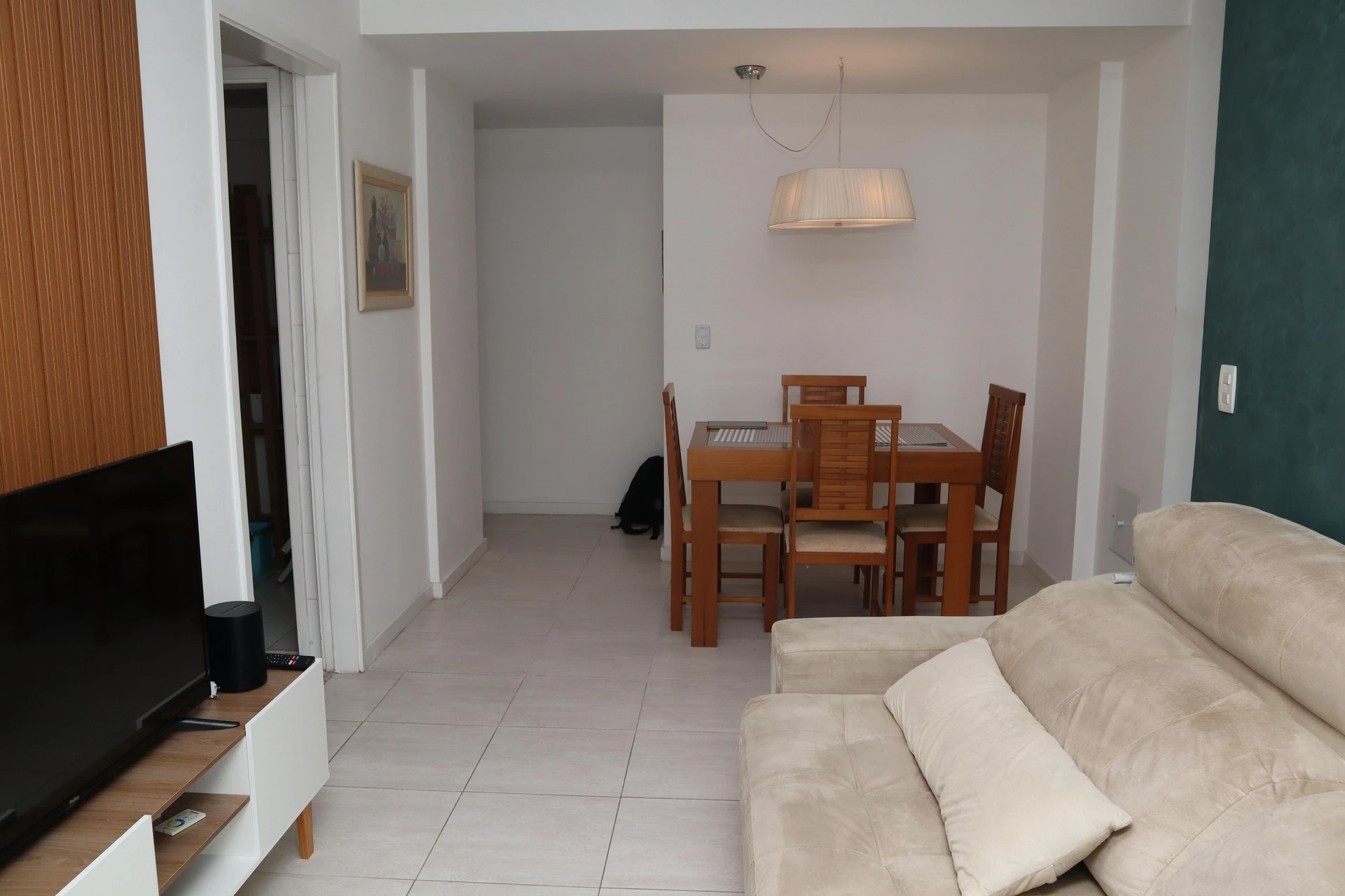 2-bedroom apartment with a mountain view — photo 17
