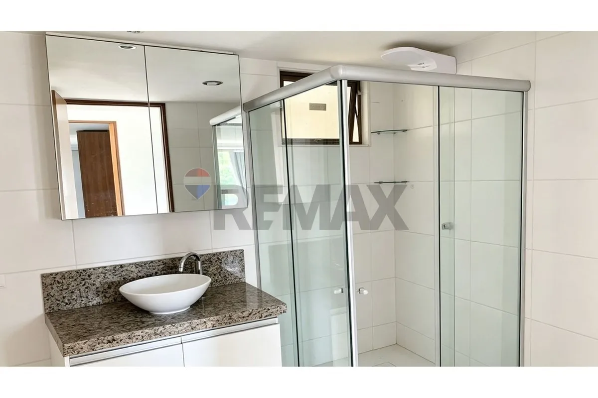 Furnished apartment, 65 m², with a washing machine — photo 8