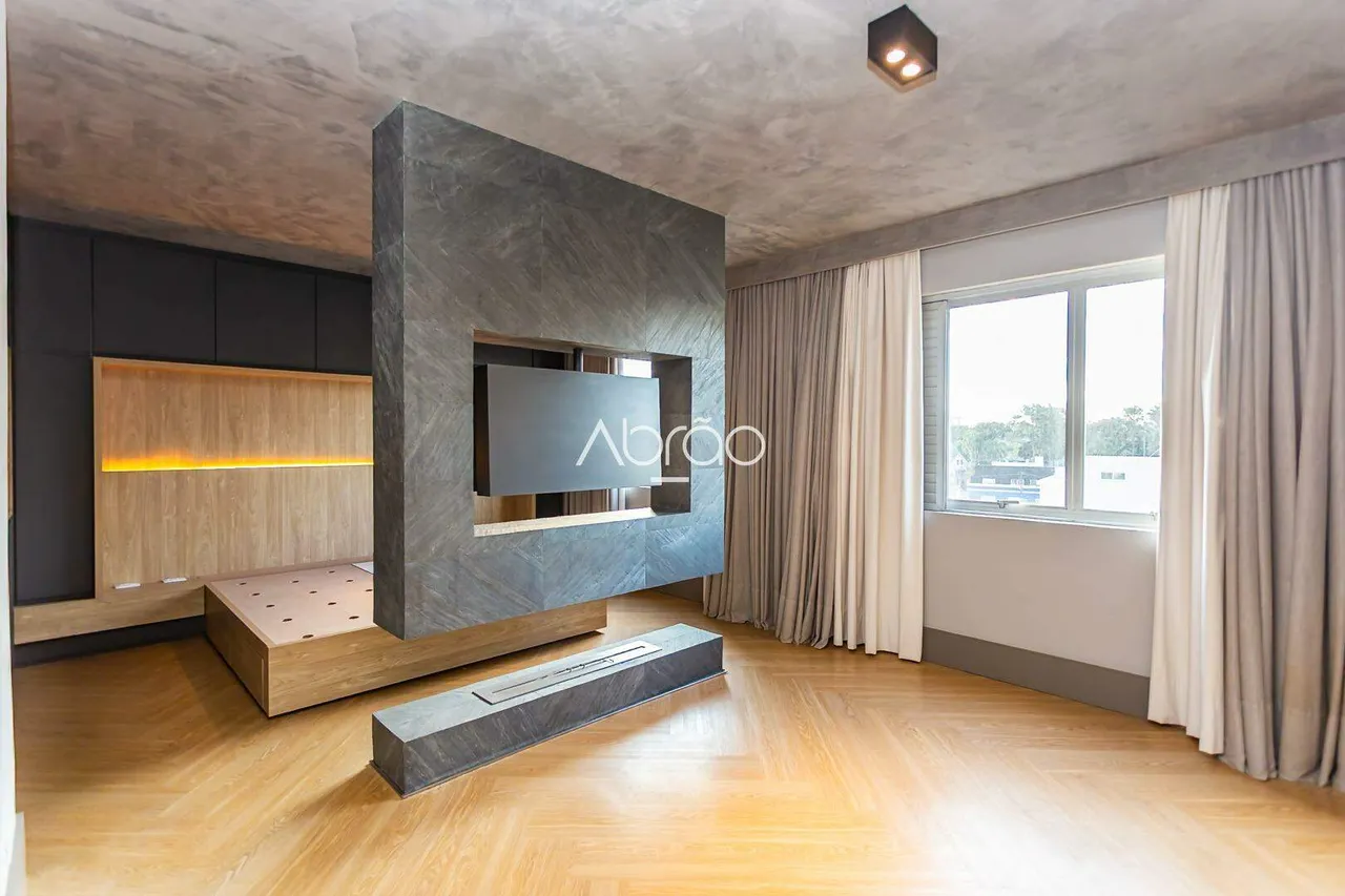 Apartment with 2 en-suite bedrooms and 256 m² — photo 13