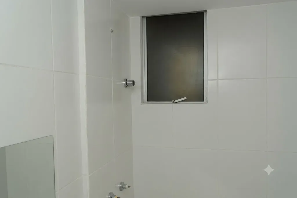 Furnished apartment with 2 bedrooms, balcony and 1 parking — photo 21