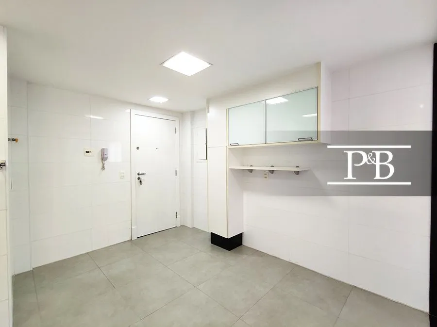 4-bedroom apartment, 289 m² — photo 29