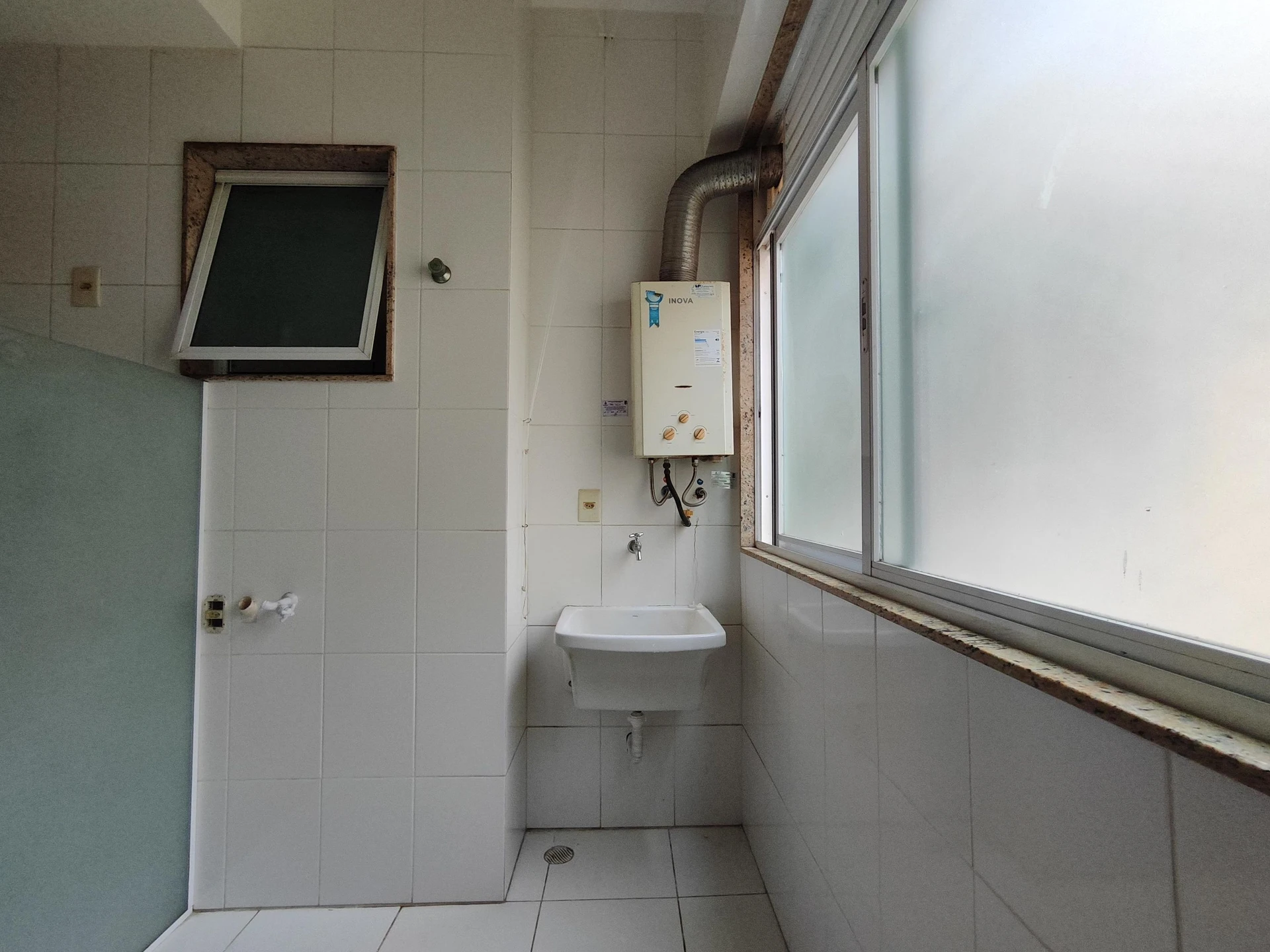 3-bedroom apartment, 1 with its own bathroom, 100 m² — photo 16