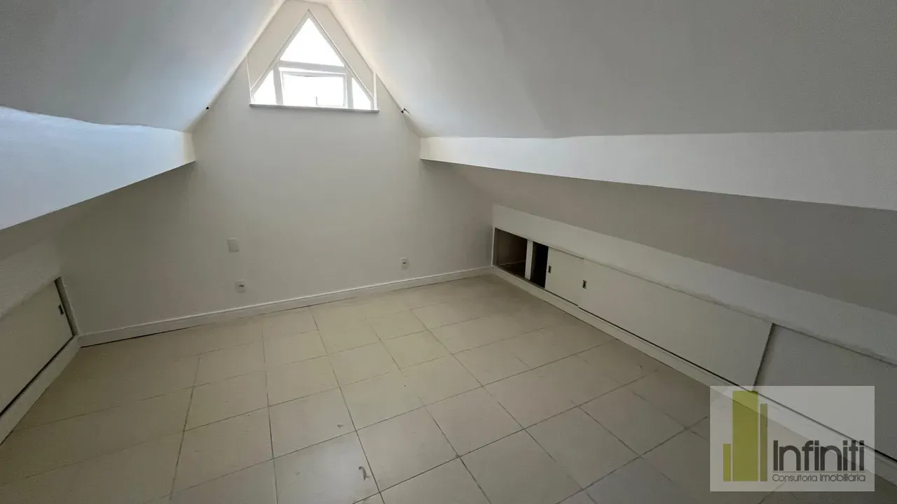 4 quartos e churrasqueira privativa: casa de 350 m² — photo 21