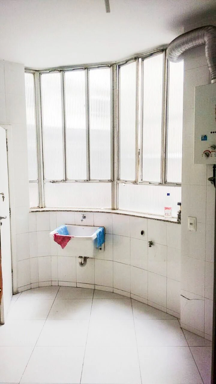 3-bedroom apartment, 1 with its own bathroom, 149 m² — photo 4