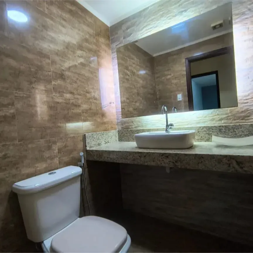 House, 350 m², with a walk-in closet — photo 13