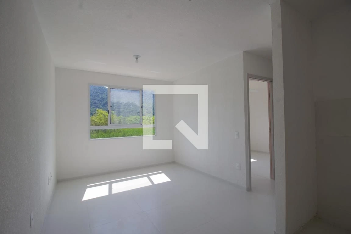 Apartamento de 2 quartos com vista para as montanhas — photo 2