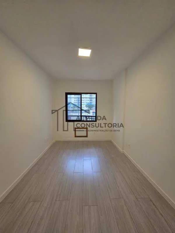 2-bedroom apartment with balcony and 78 m² — photo 19