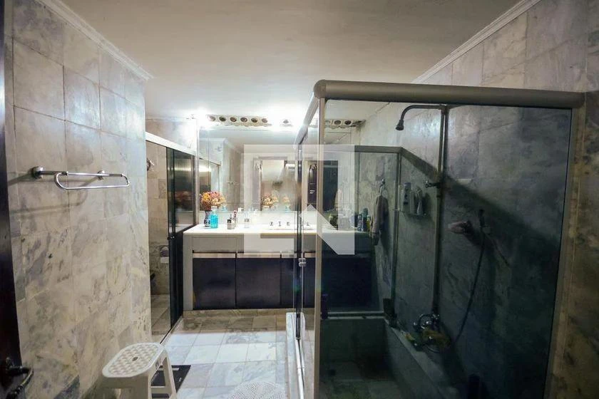 Apartamento com 213 m², 4 quartos e 2 suítes — photo 4