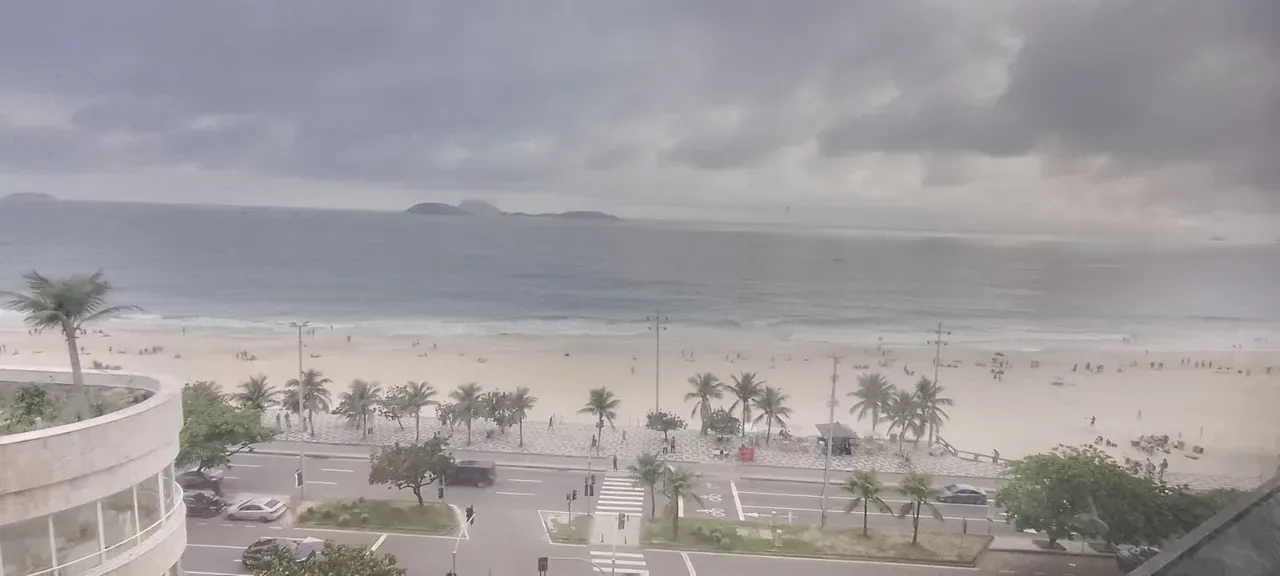 Apartamento mobiliado, 240 m², com janelas do piso ao teto — photo 46