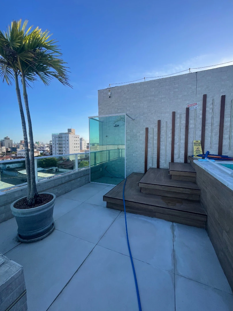 One-bedroom apartment with a water view in João Pessoa — photo 12