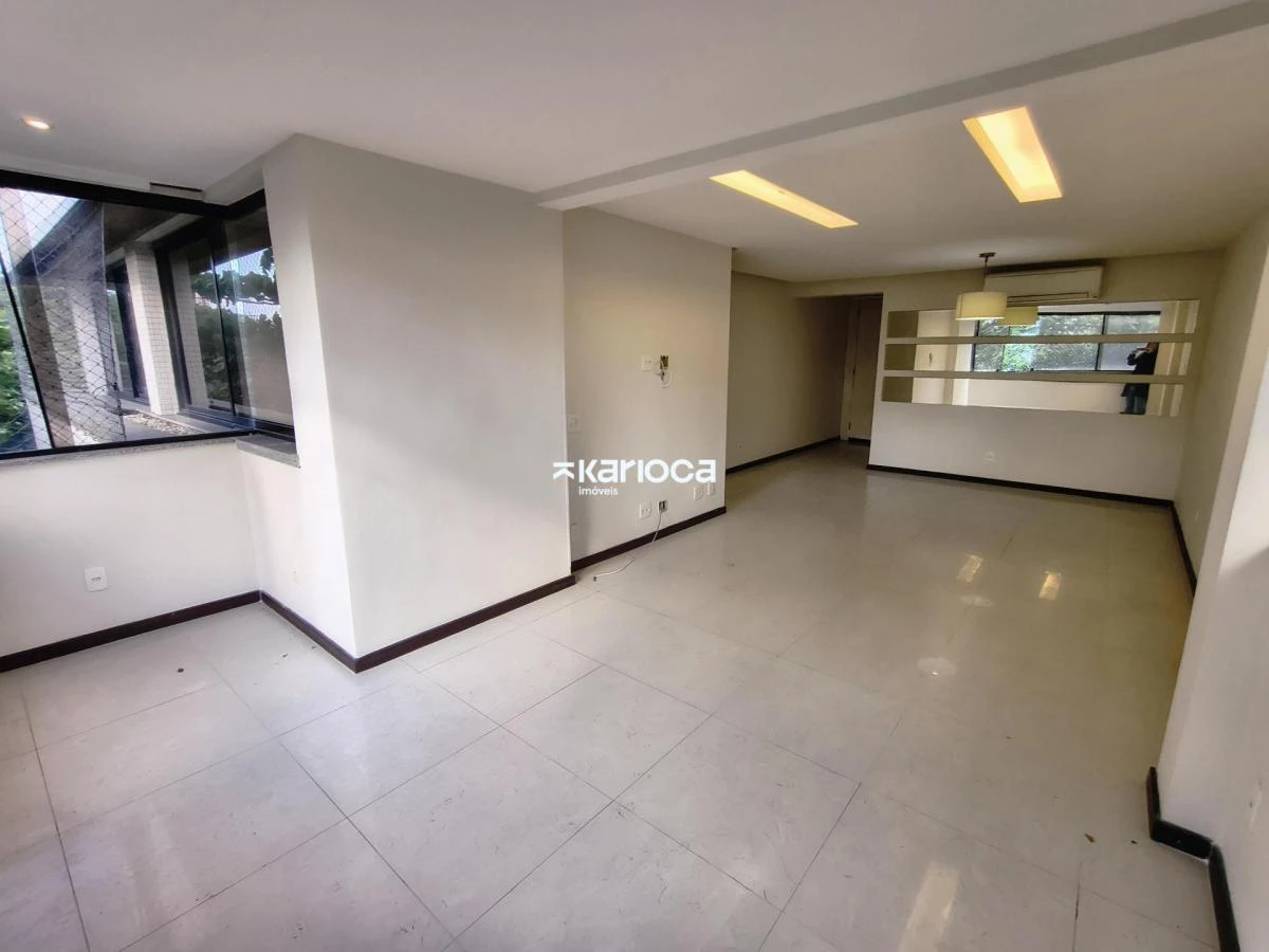 104 m² rental apartment with 3 bedrooms and 2 parking spaces — photo 17