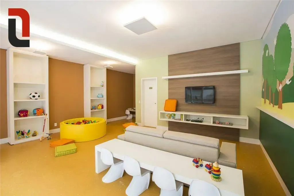 3-bedroom apartment with a grill on the balcony — photo 20