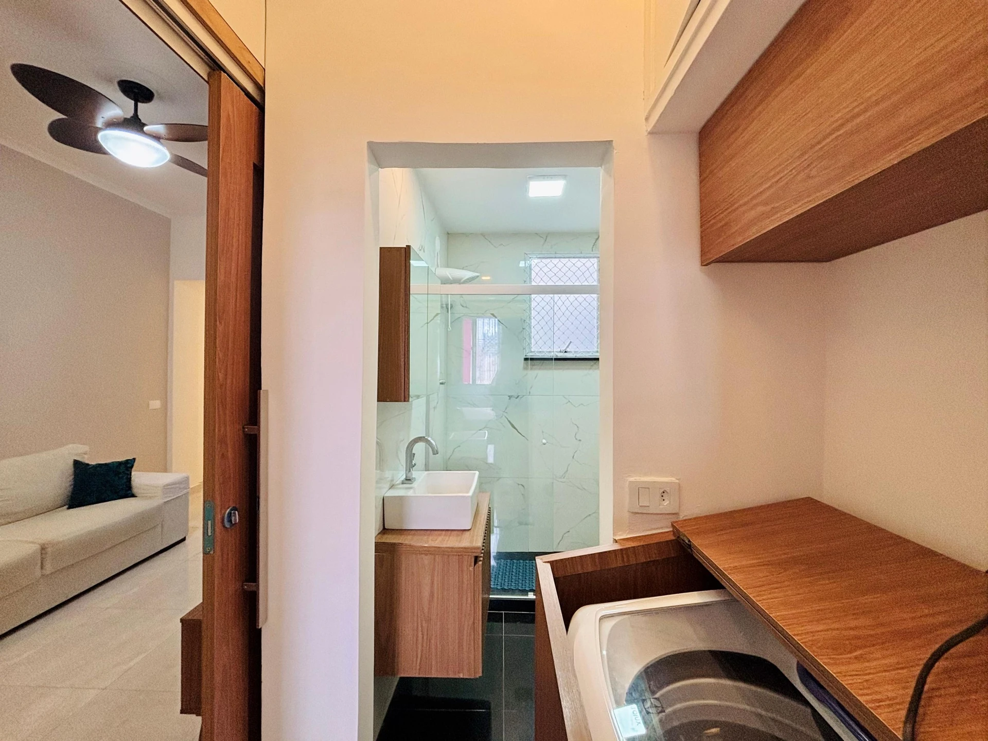 Furnished apartment, 48 m², with a washing machine — photo 12