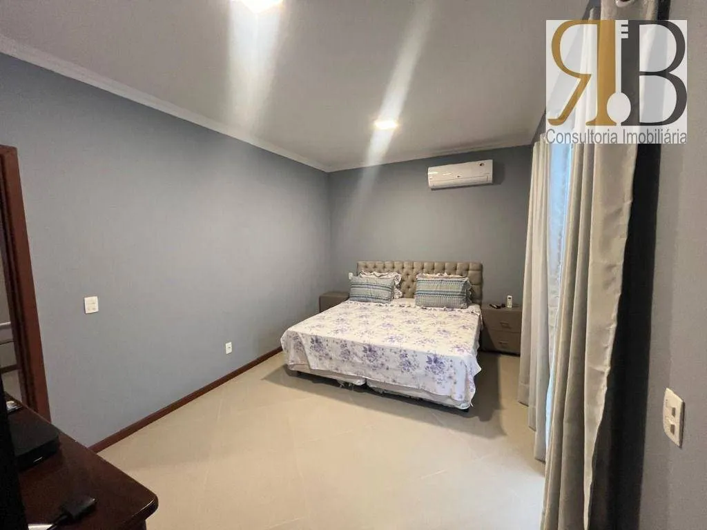 4-bedroom house with 5 bathrooms, 400 m² — photo 6