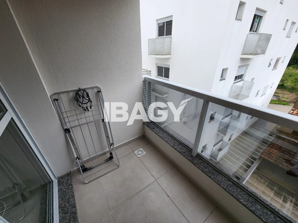 Apartamento com 2 dormitórios e varanda com churrasqueira — photo 7