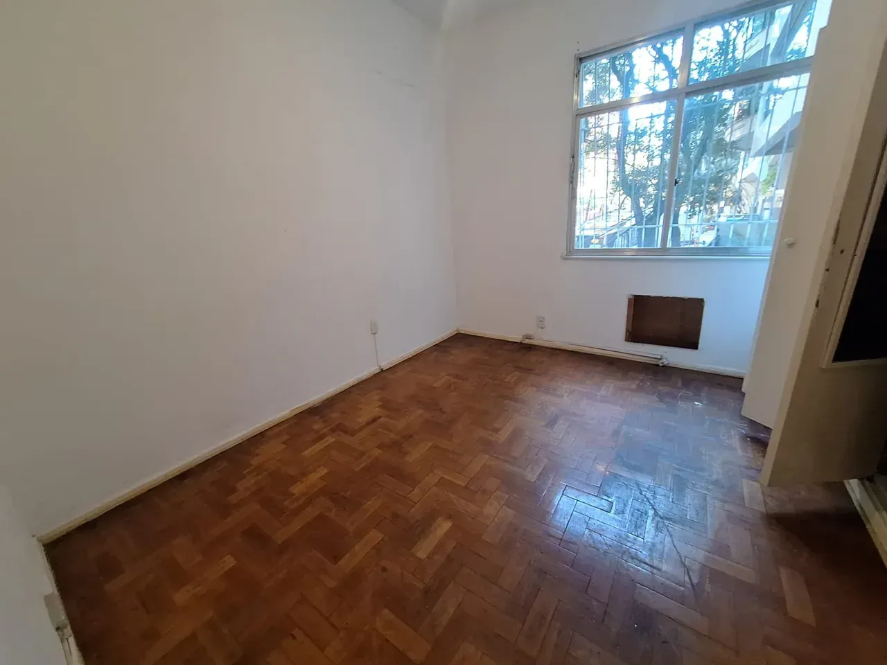 Apartment with 3 bedrooms and 3 bathrooms and separate kitchen — photo 6
