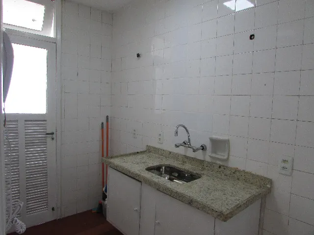 Квартира з 2 спальнями та 1 ванною, без паркування — photo 6