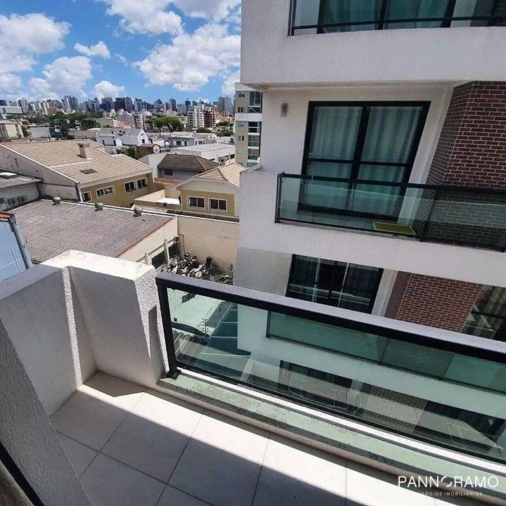 2-bedroom apartment with a grill on the balcony — photo 8