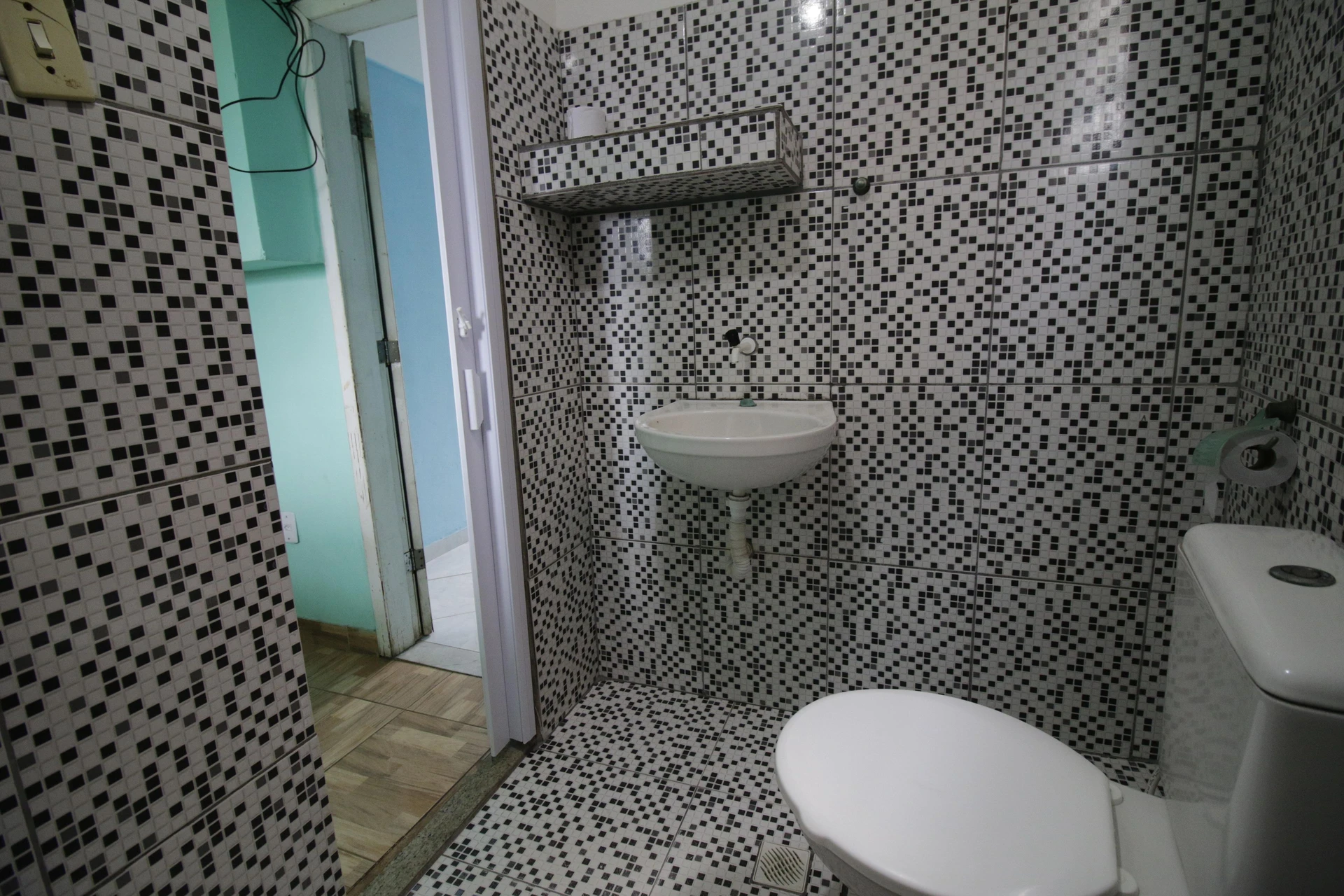 Casa mobiliada com 2 quartos e 1 banheiro — photo 31