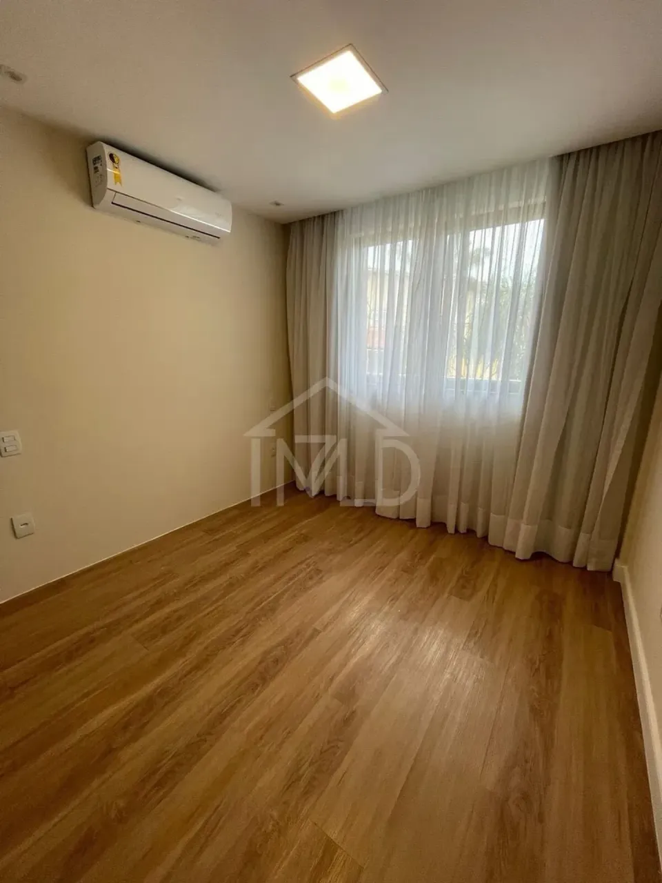 Casa com 5 suítes e cozinha integrada, com 330 m² — photo 8