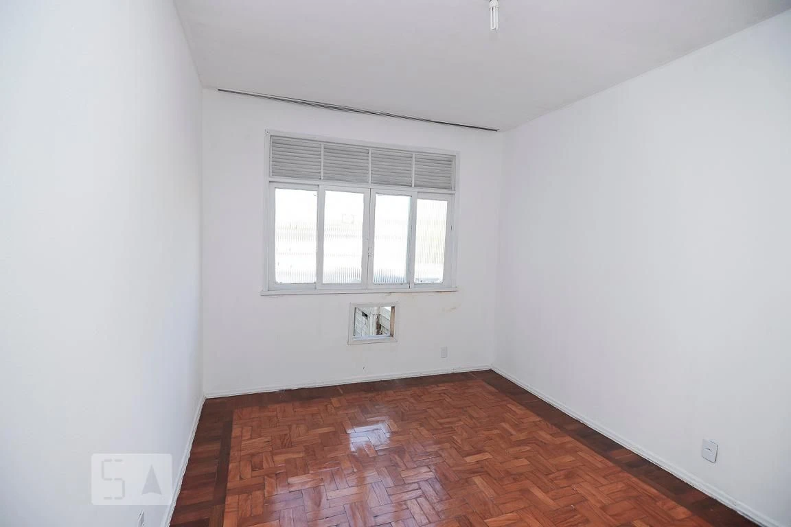 Unfurnished 2-bedroom apartment with maid’s room — photo 15