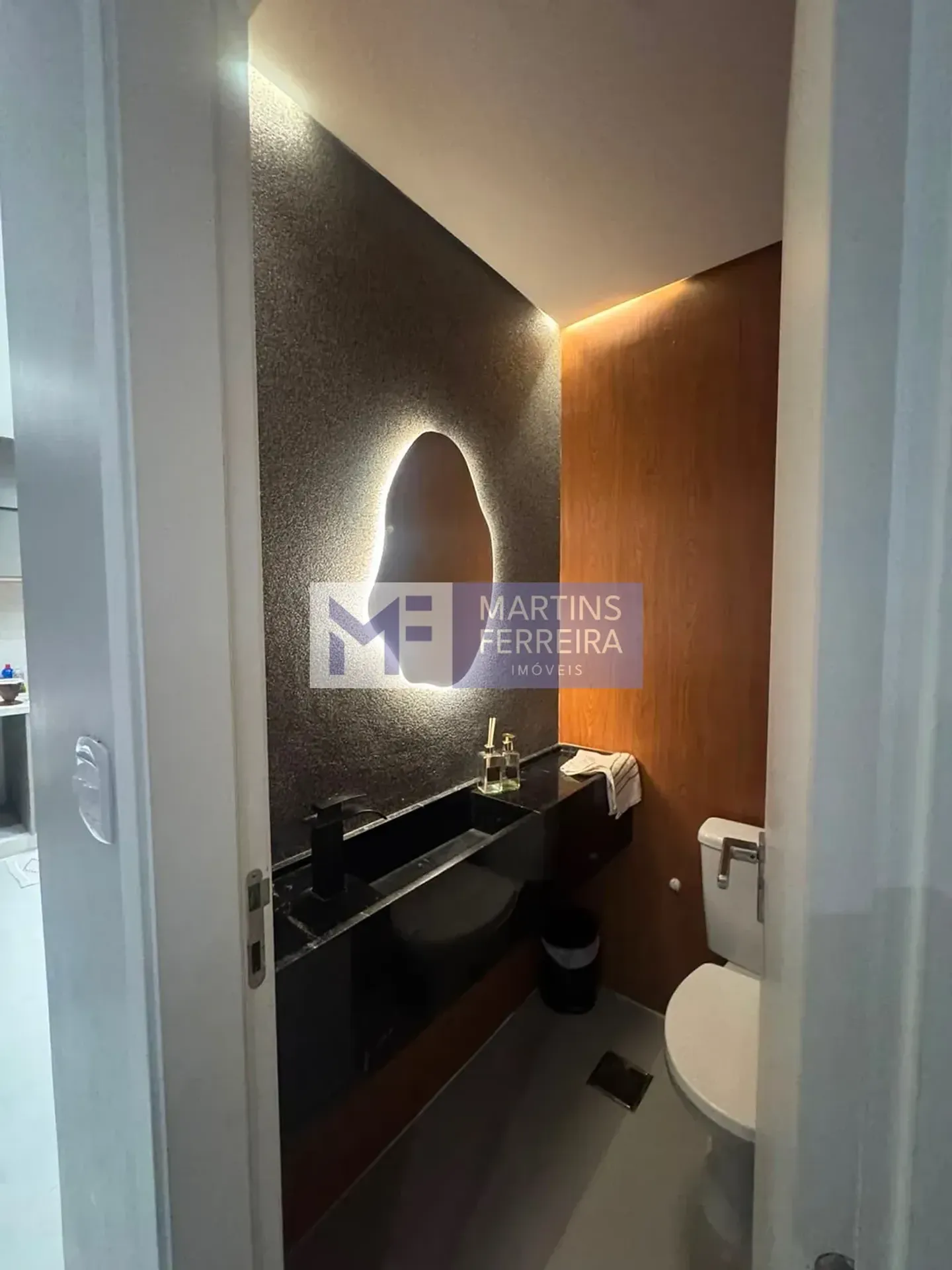 Duplex house with 5 en-suite bedrooms and open-plan kitchen — photo 2