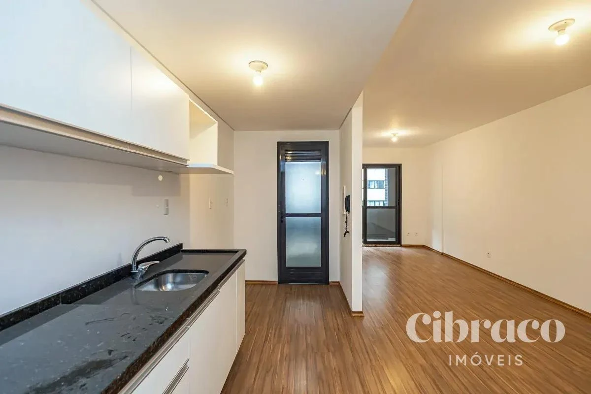 One-bedroom apartment with a washing machine in Curitiba — photo 2