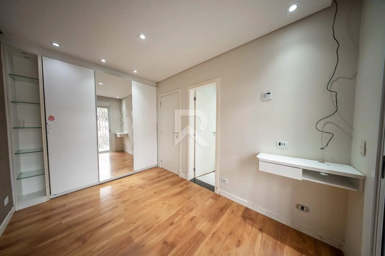 Casa com piscina, jardim e 4 quartos — photo 39