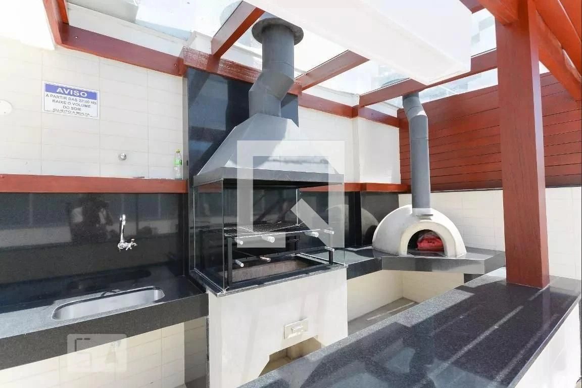 Floor-to-ceiling windows in a 2-bedroom apartment, 59 m² — photo 16