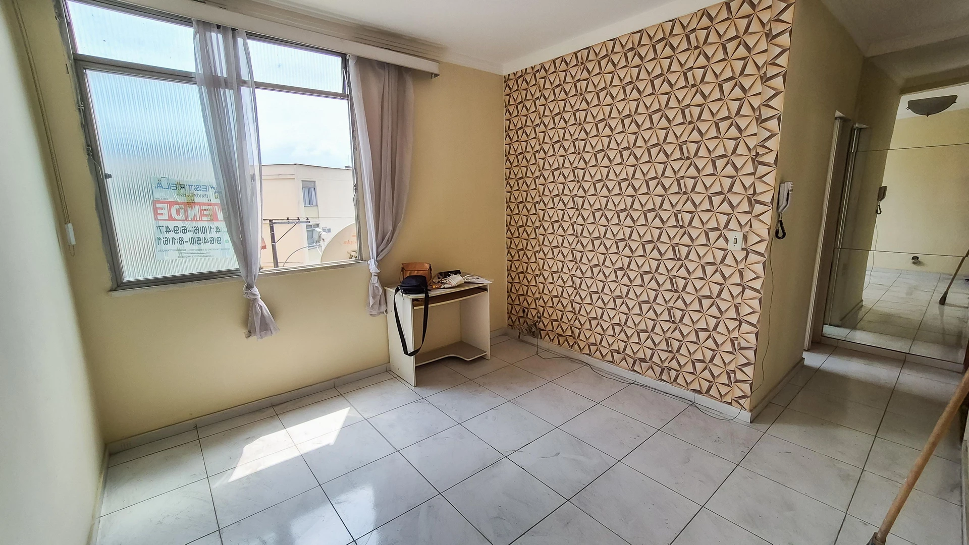 Home office in a 2-bedroom apartment, 43 m² — photo 8