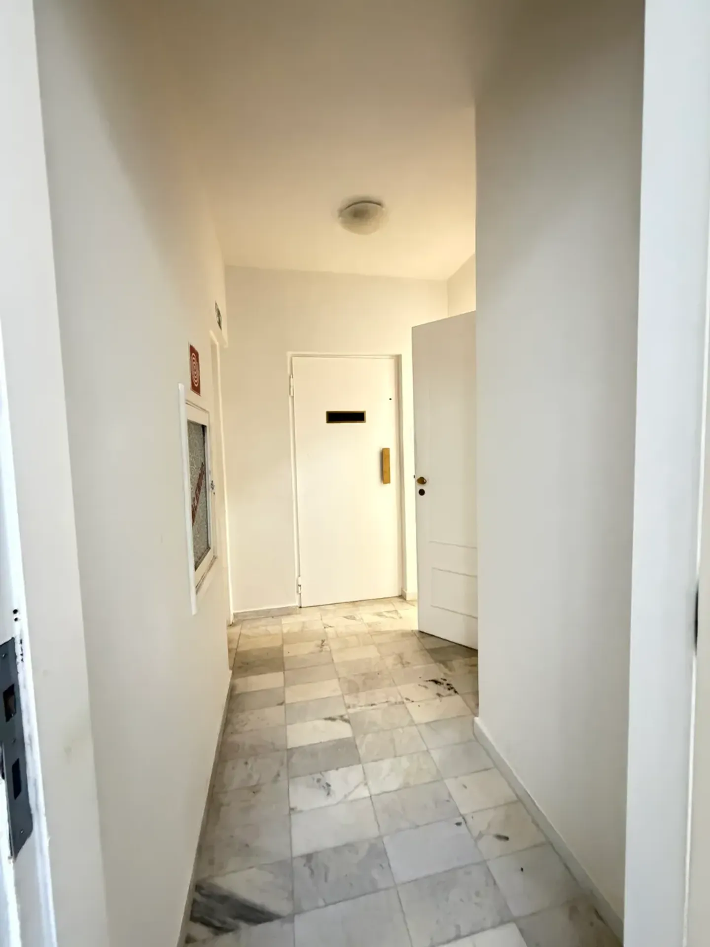 132 m² apartment with 3 bedrooms and 1 parking space — photo 25