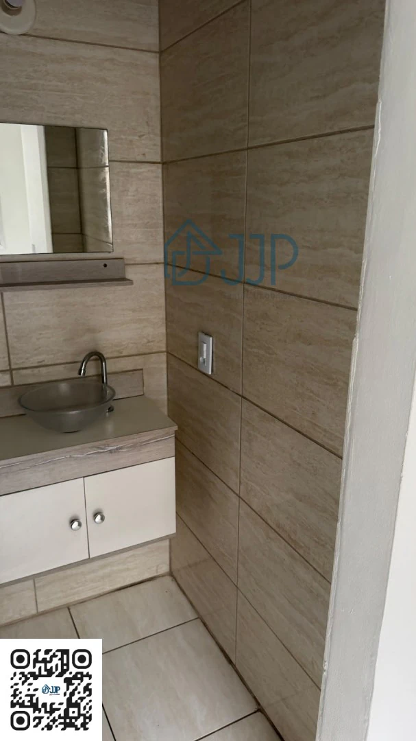 3-bedroom apartment, 1 with its own bathroom, 75 m² — photo 6