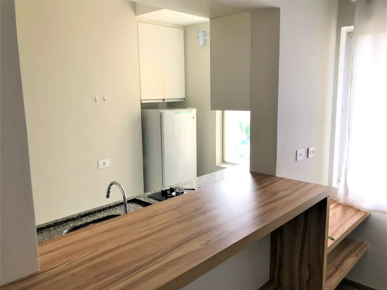 1 quarto e piso de madeira ou laminado: apartamento de 31 m² — photo 2
