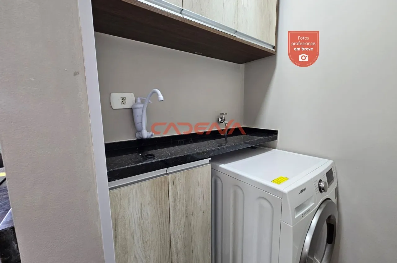 One-bedroom apartment in a building with a coworking space — photo 3