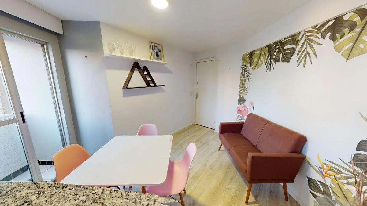 Home office in a 2-bedroom apartment, 35 m² — photo 9