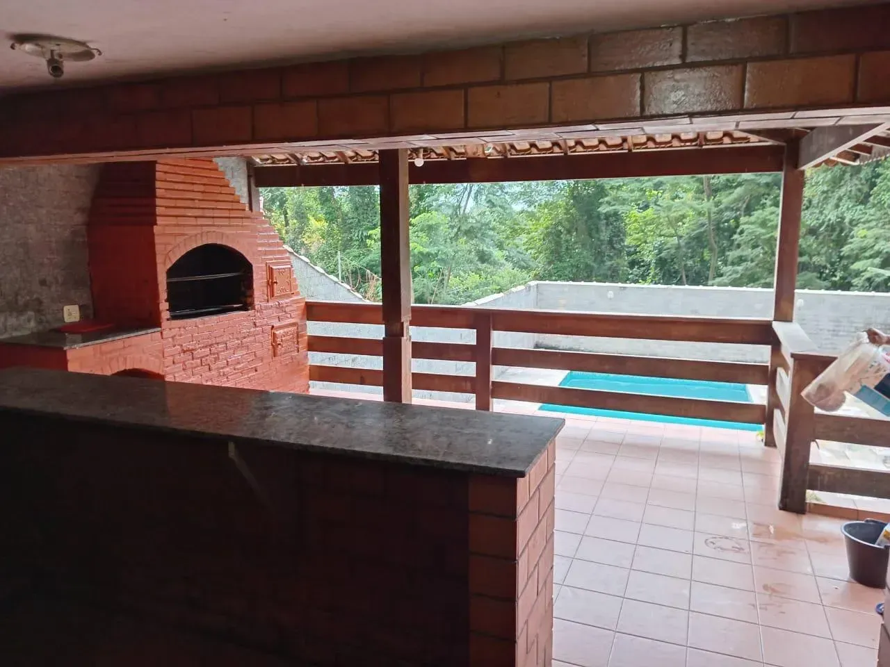 Unfurnished house with 5 bedrooms and 5 bathrooms — photo 2