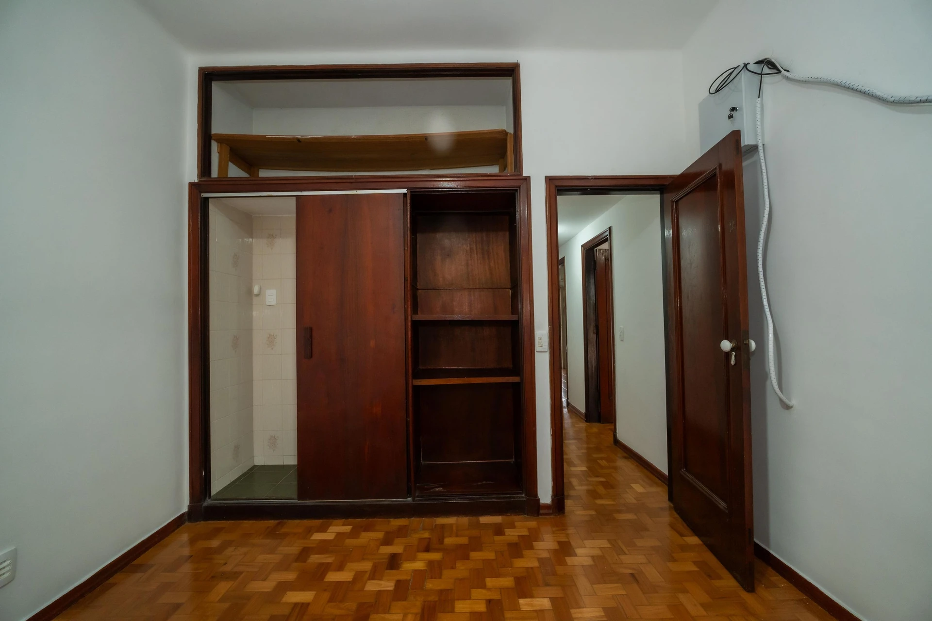 Garden in a 3-bedroom house, 200 m² — photo 4