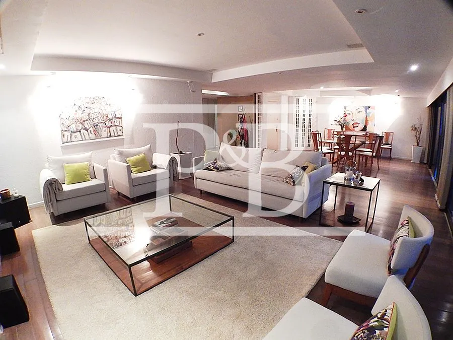 Apartamento de 3 dormitórios com 215 m² e 3 vagas — photo 11