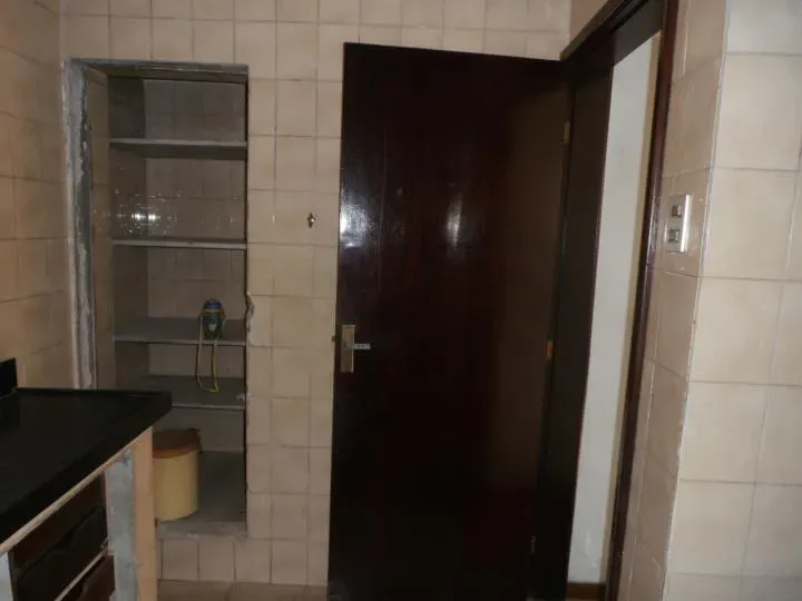 Unfurnished house with 4 bedrooms and 2 bathrooms — photo 14
