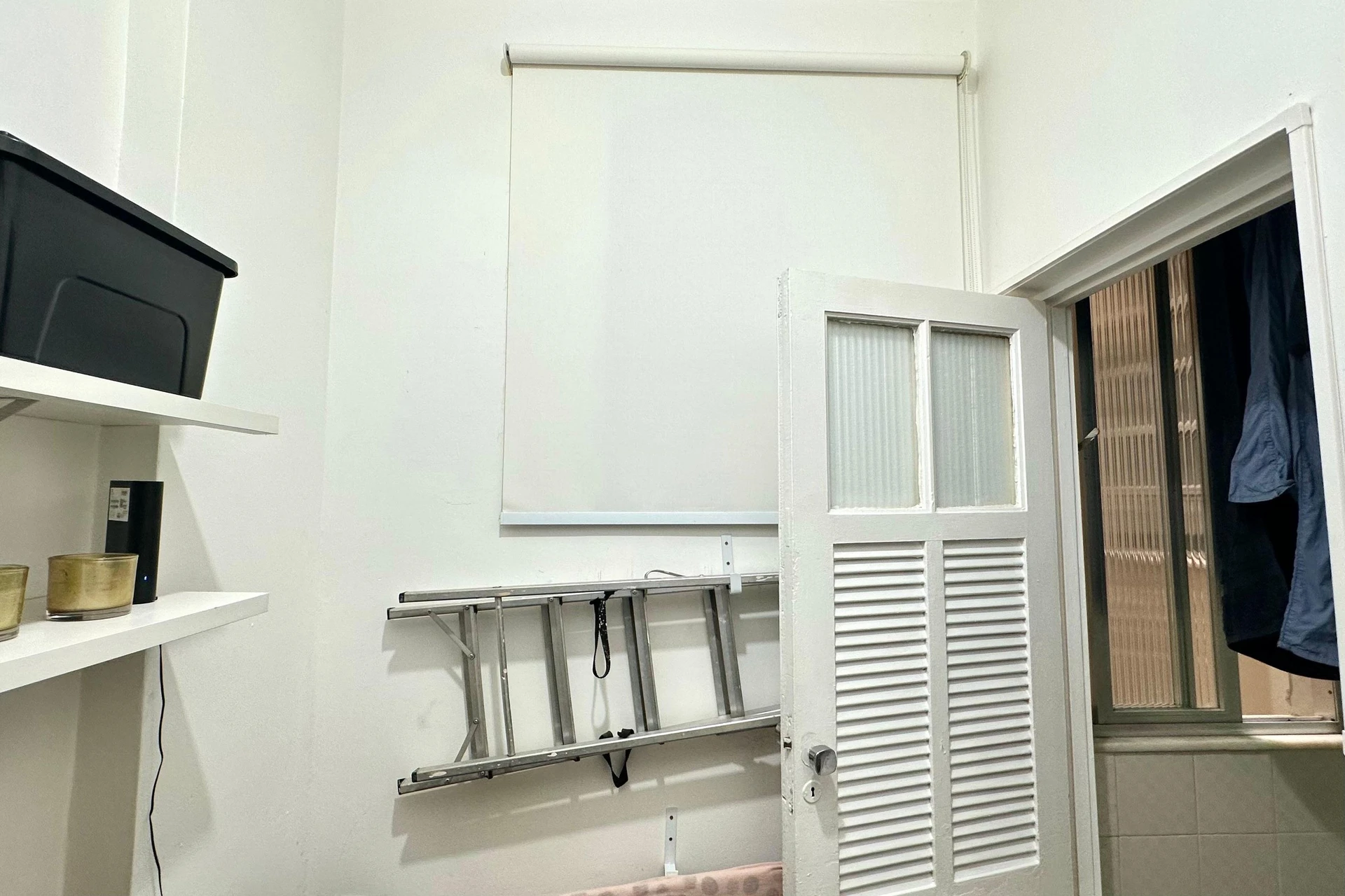 75 m² apartment with a washing machine and a home office — photo 32