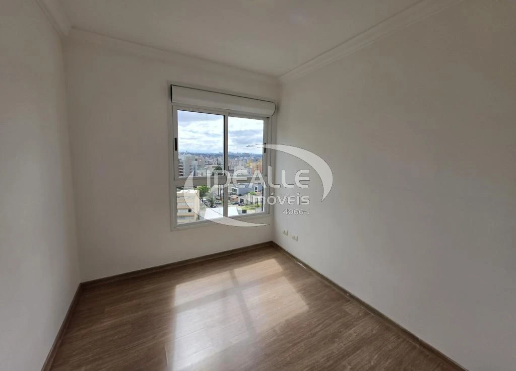 164 m² apartment with 3 bedrooms and a private suite — photo 7