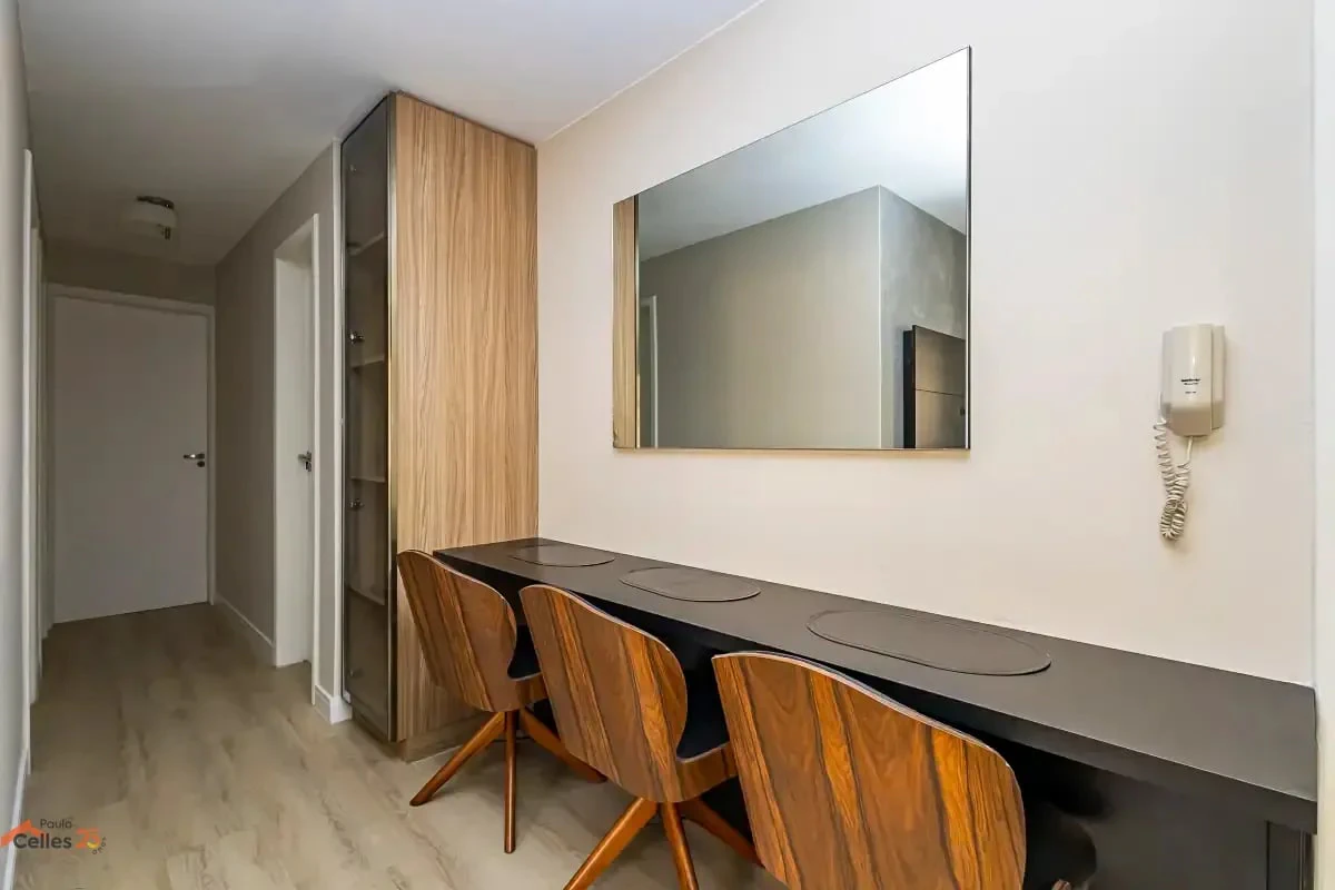 Furnished apartment with 3 bedrooms and a balcony — photo 5