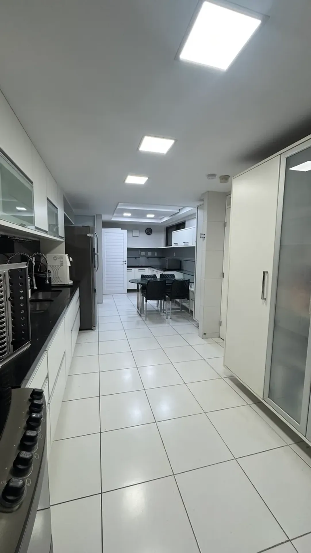 Квартира 299 м² з 5 спальнями та 4 паркомісцями — photo 10