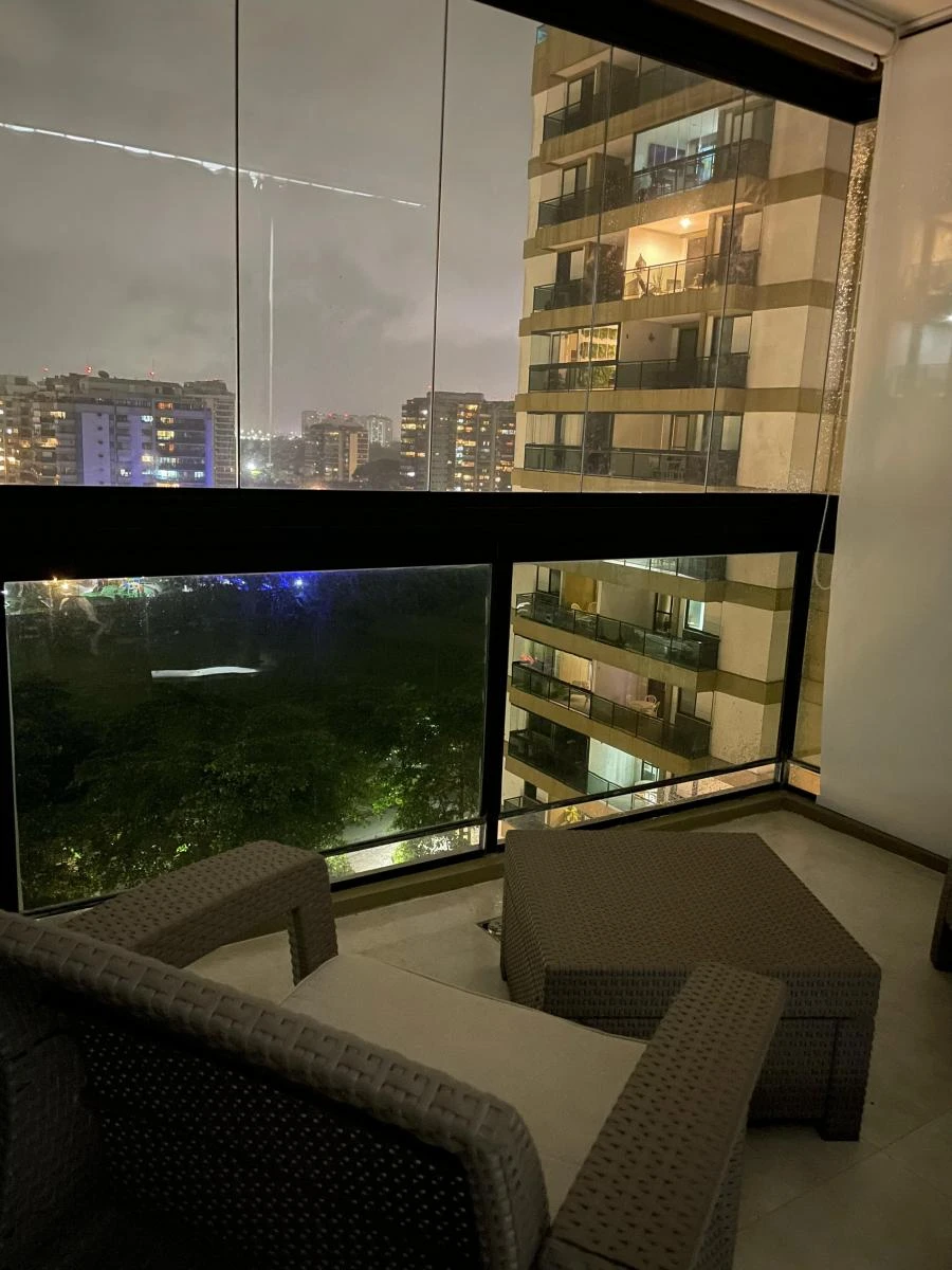 Furnished 70 m² apartment with enclosed glass balcony — photo 7