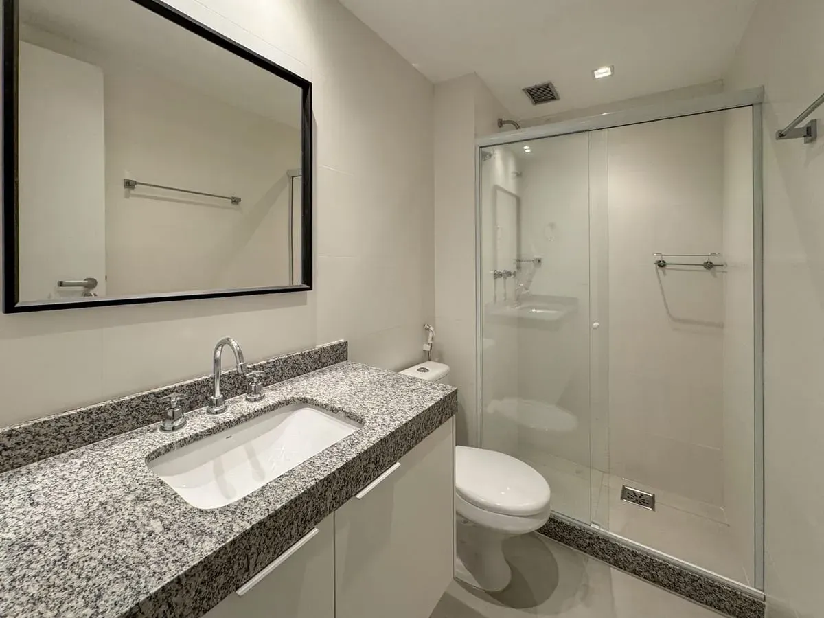Furnished apartment, 35 m², with a home office — photo 26