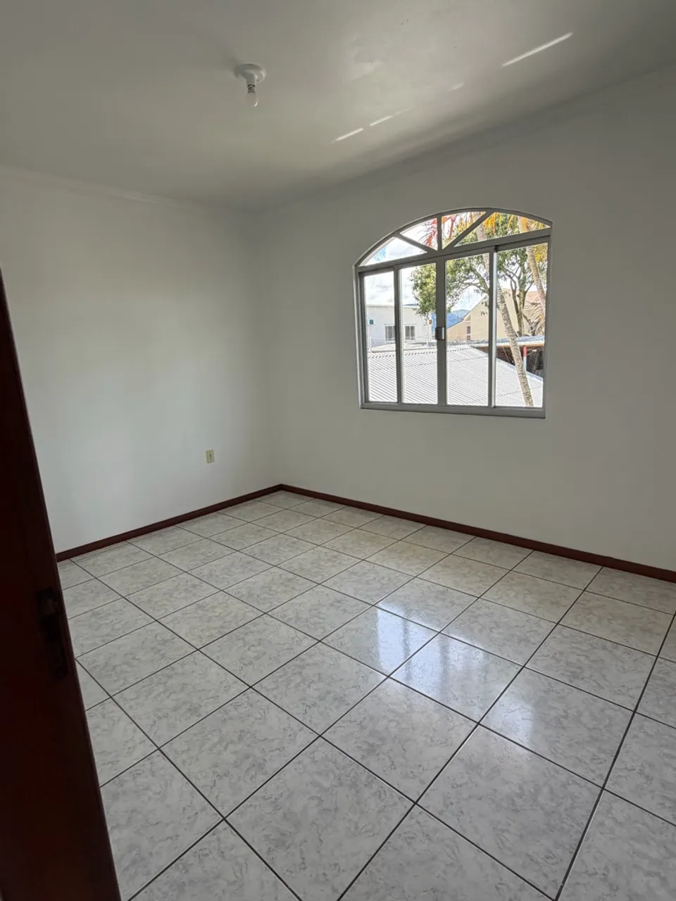 Park view in a 3-bedroom house, 100 m² — photo 6