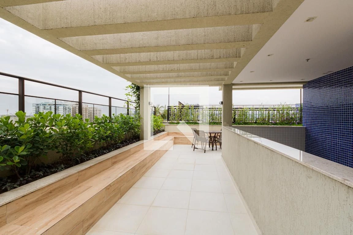 One-bedroom apartment with a mountain view in Rio de Janeiro — photo 3
