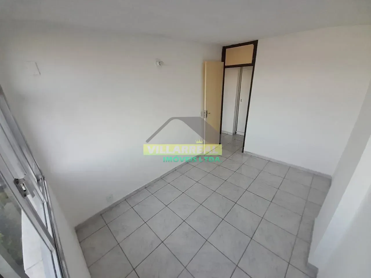 Unfurnished apartment with 2 bedrooms and 2 bathrooms — photo 30