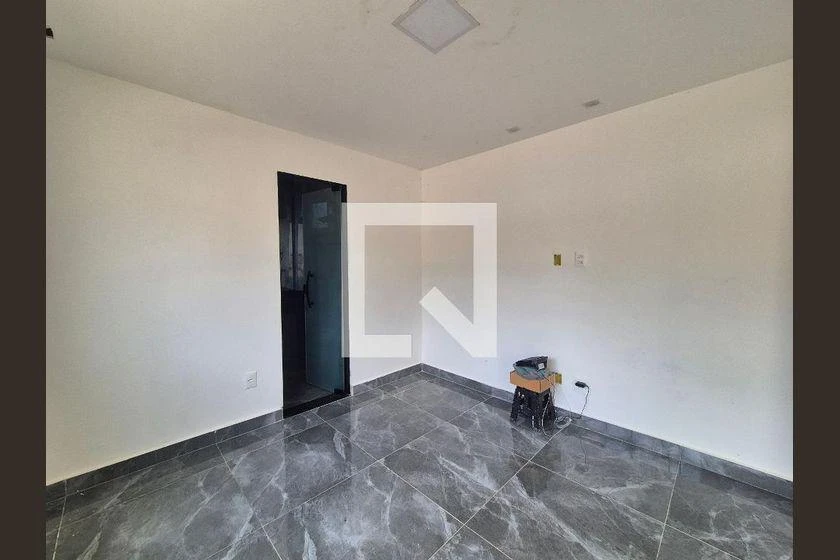 House, 400 m², with a washing machine — photo 35